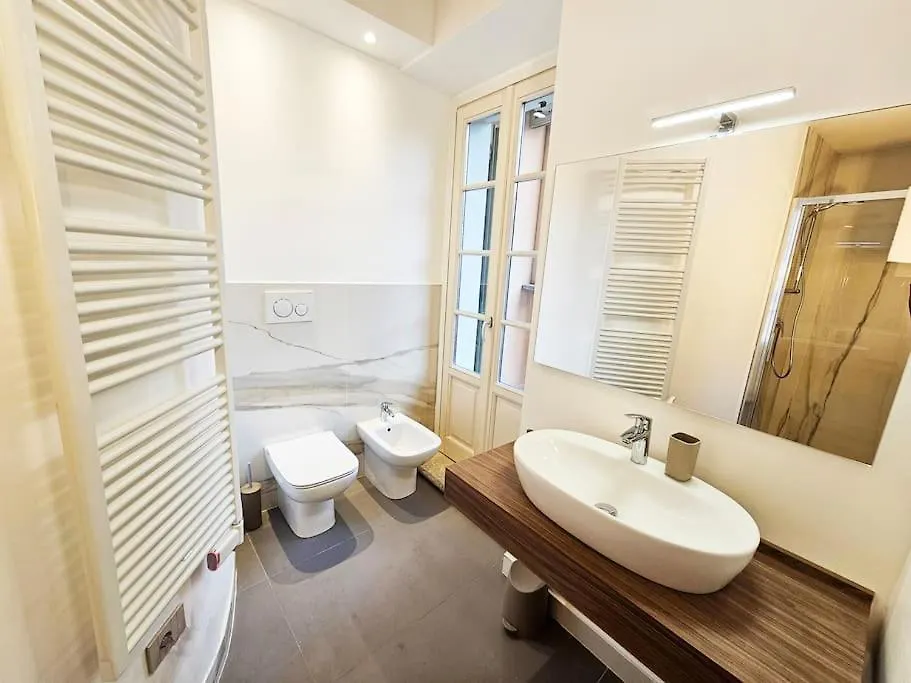 Appartement Plaza Deluxe Modern Center House - View Como Lake - Top Privacy Italie